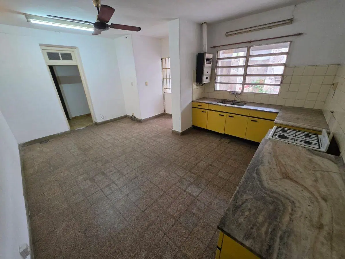 ALQUILER CASA CON COCHERA 2 DORM 2