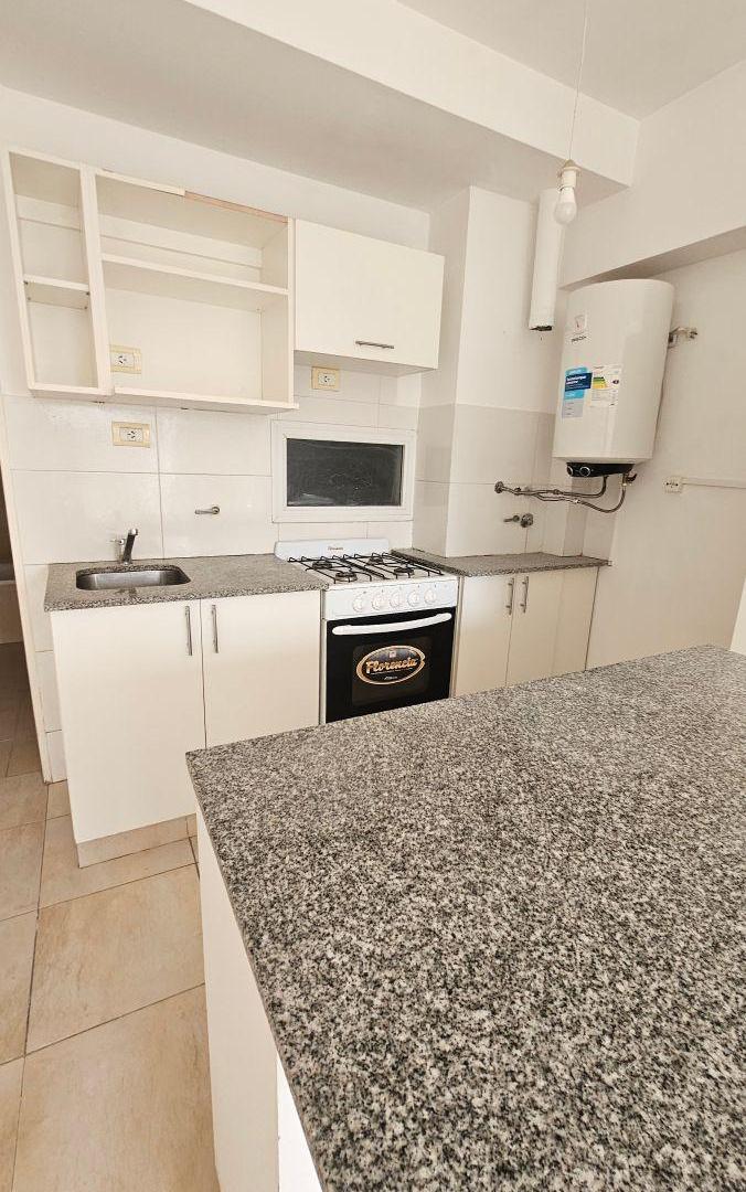 Foto de Monoambiente con Balcón y Amenities en el Centro de Rosario, imagen 2