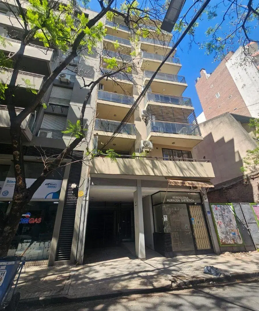 ALQUILER MONOAMBIENTE IMPECABLE EN ZONA CENTRO 2