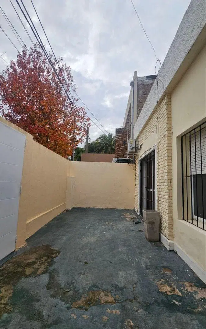 Excelente casa en alquiler en Barrio La Florida – Rosario 3