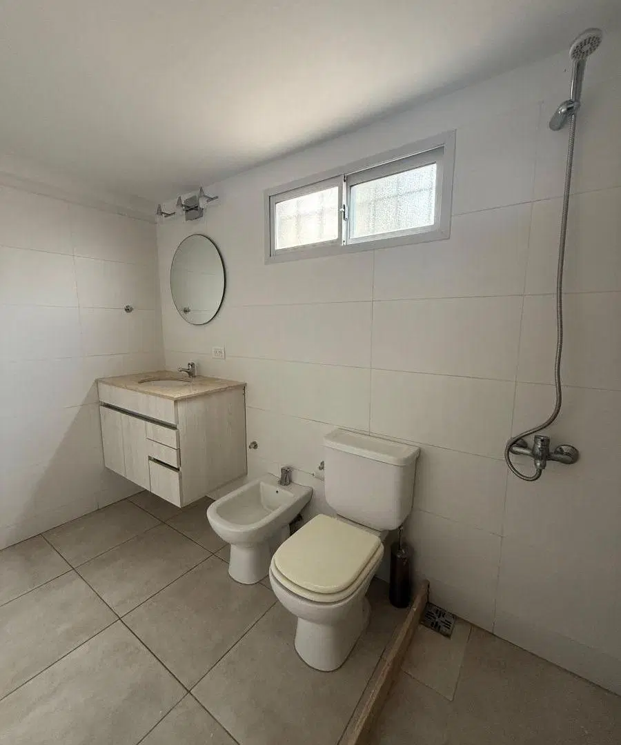 Departamento de pasillo de 2 dormitorios 4
