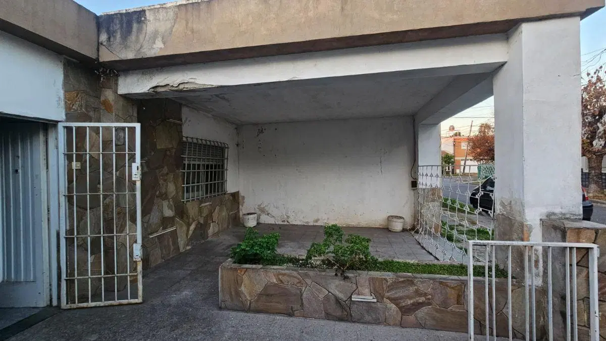 Casa 2 dormitorios Darwin 7400 4