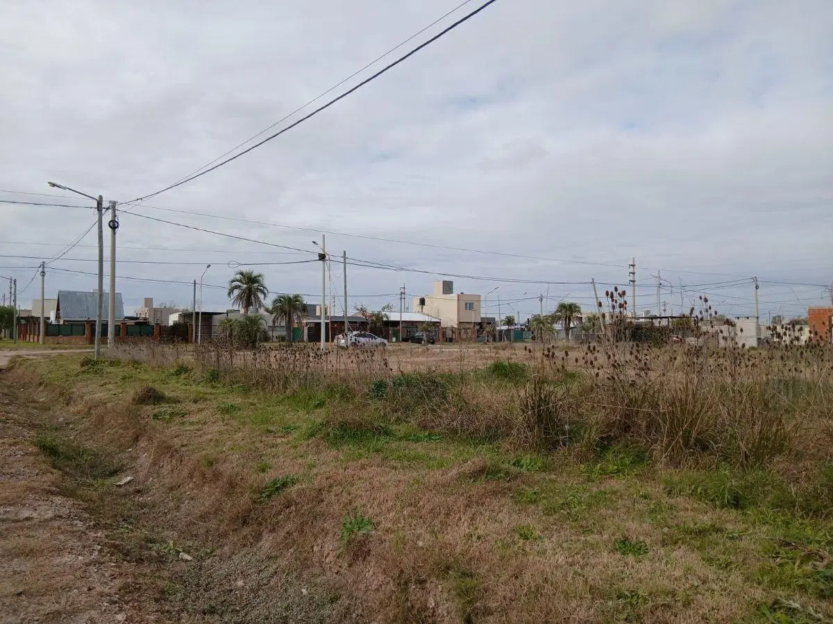 Lote esquina de 369 m² en venta en Tierra de Sueños III 3