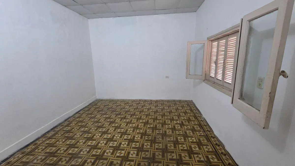 Departamento de pasillo un dormitorio 8