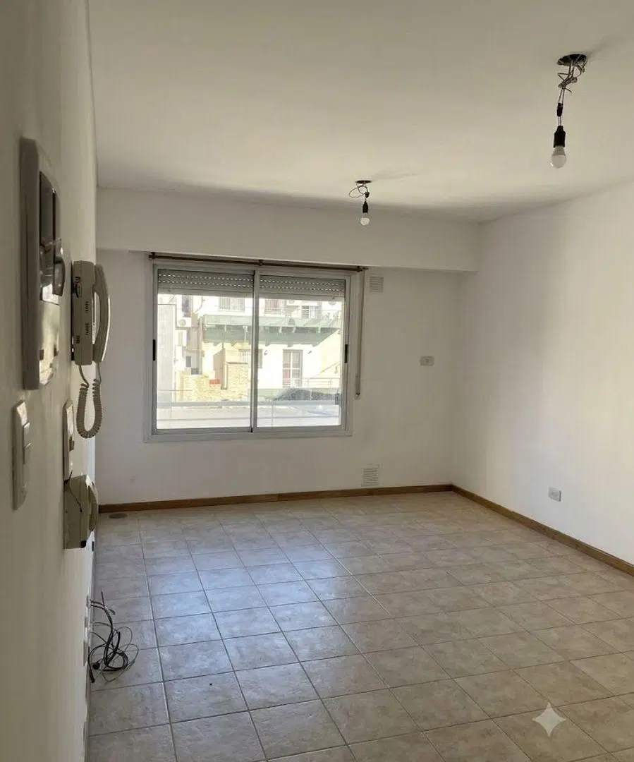 Alquiler Monoambiente Muy Luminoso | San Lorenzo 3756 - Luis Agote 4