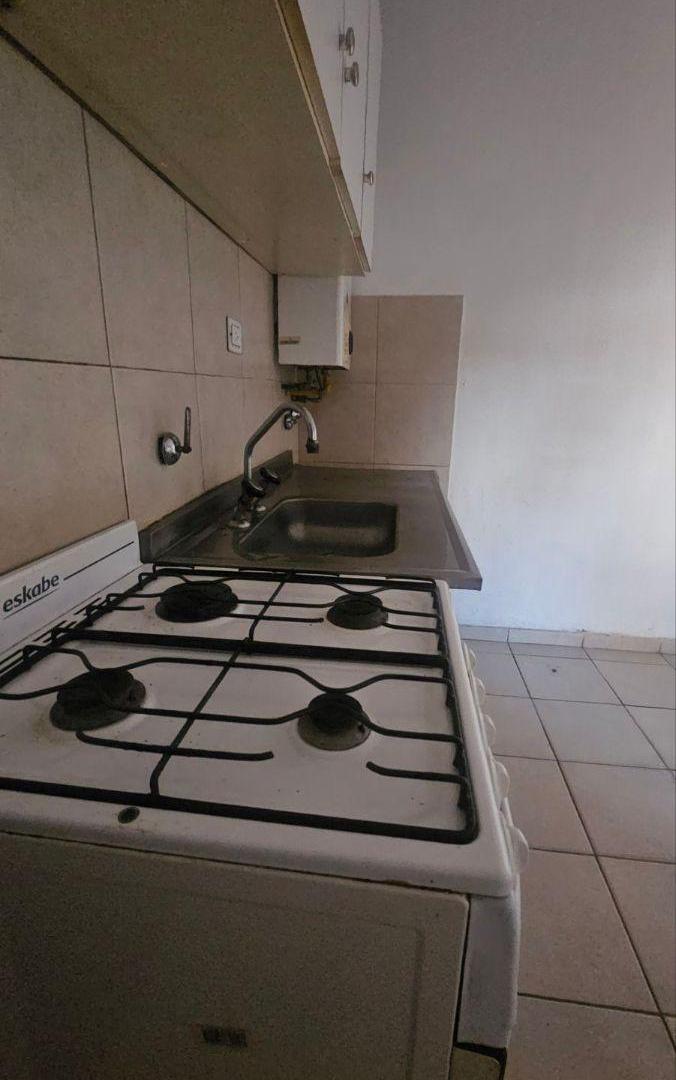 Foto de Departamento de pasillo 2 dormitorios Urquiza 4145, imagen 3