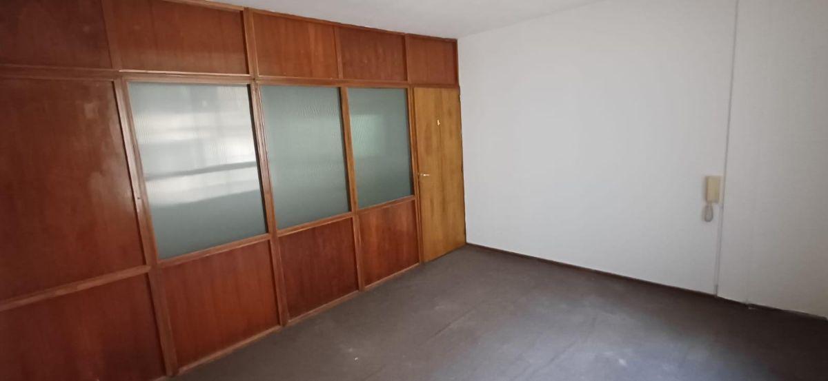 Foto de OFICINA EN VENTA | CENTRO DE ROSARIO – EXCELENTE UBICACIÓN, imagen 5