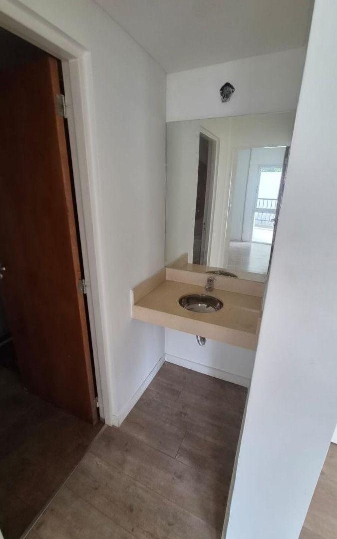Foto de Alquiler Departamento 1 Dormitorio con Gran Patio y Cochera, imagen 3