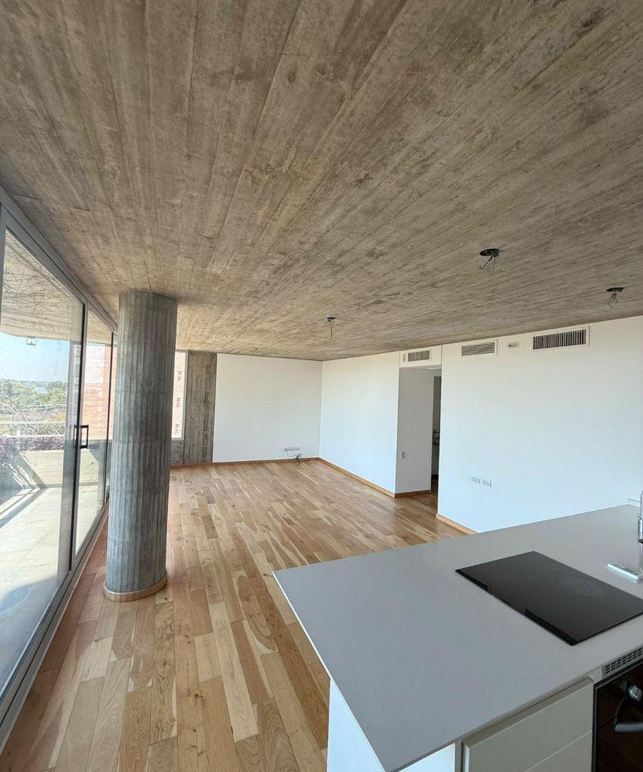 Foto de Rio Arriba - 3 Dorm. - Cochera, imagen 1