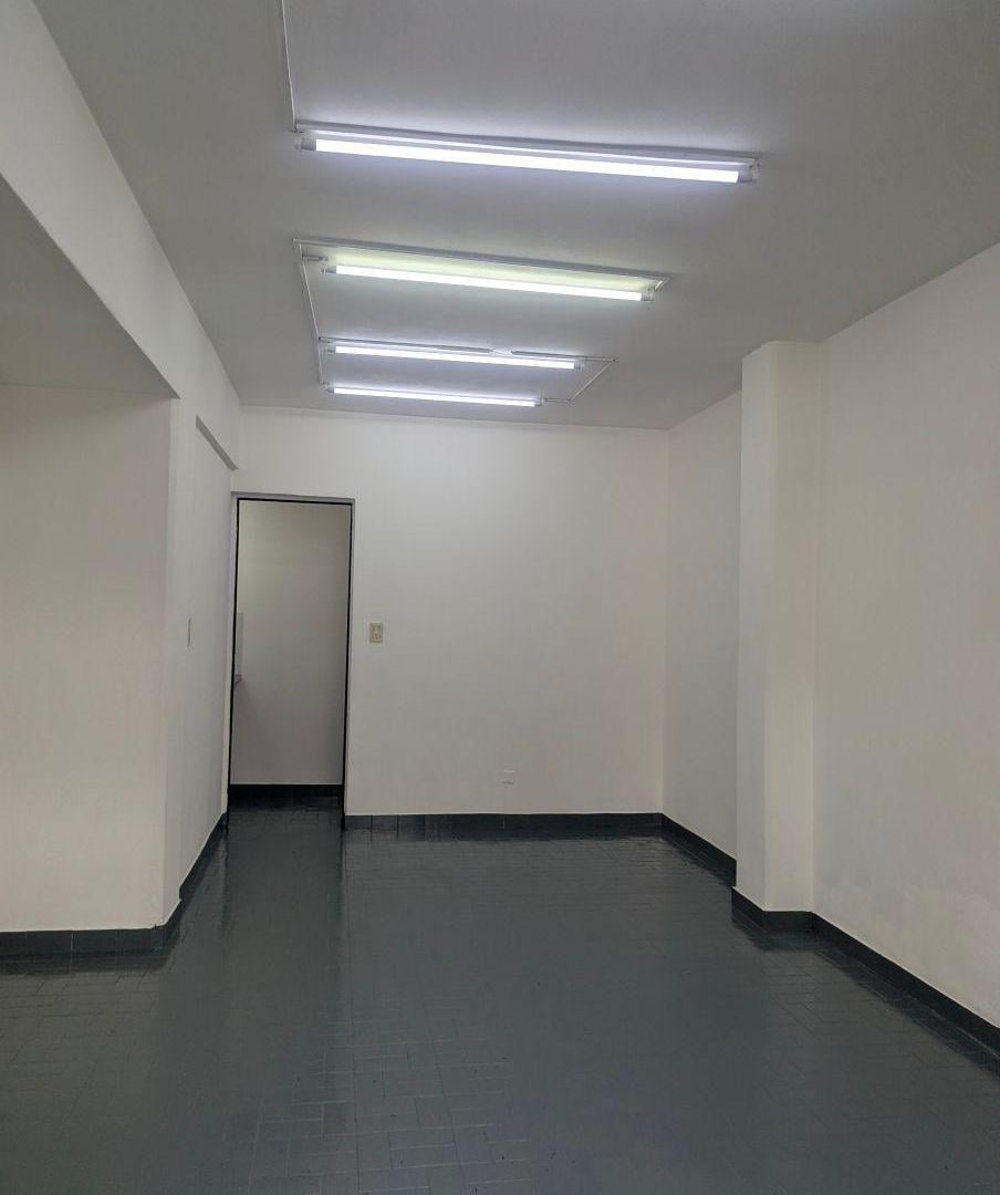 Foto de ALQUILER LOCAL COMERCIAL – SALTA 3018 – PICHINCHA, imagen 4