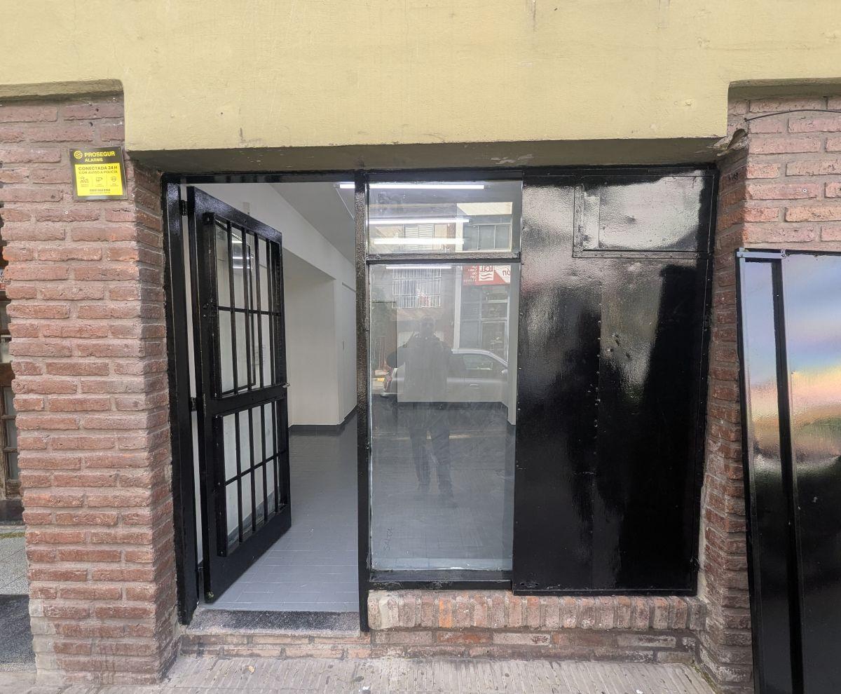 Foto de ALQUILER LOCAL COMERCIAL – SALTA 3018 – PICHINCHA, imagen 5