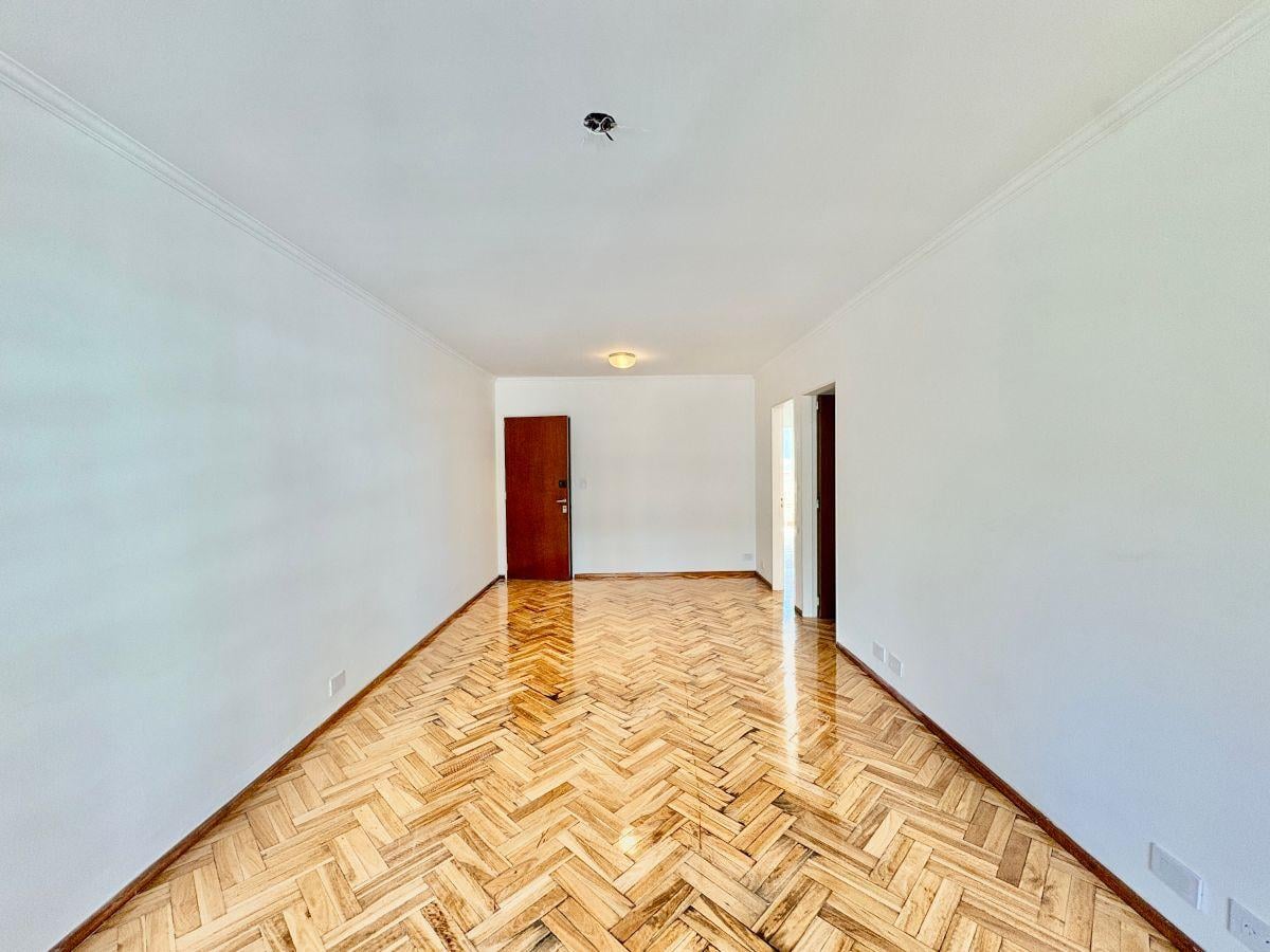 Foto de Departamento 3 dormitorios en alquiler. Montevideo 1700. Centro, imagen 2
