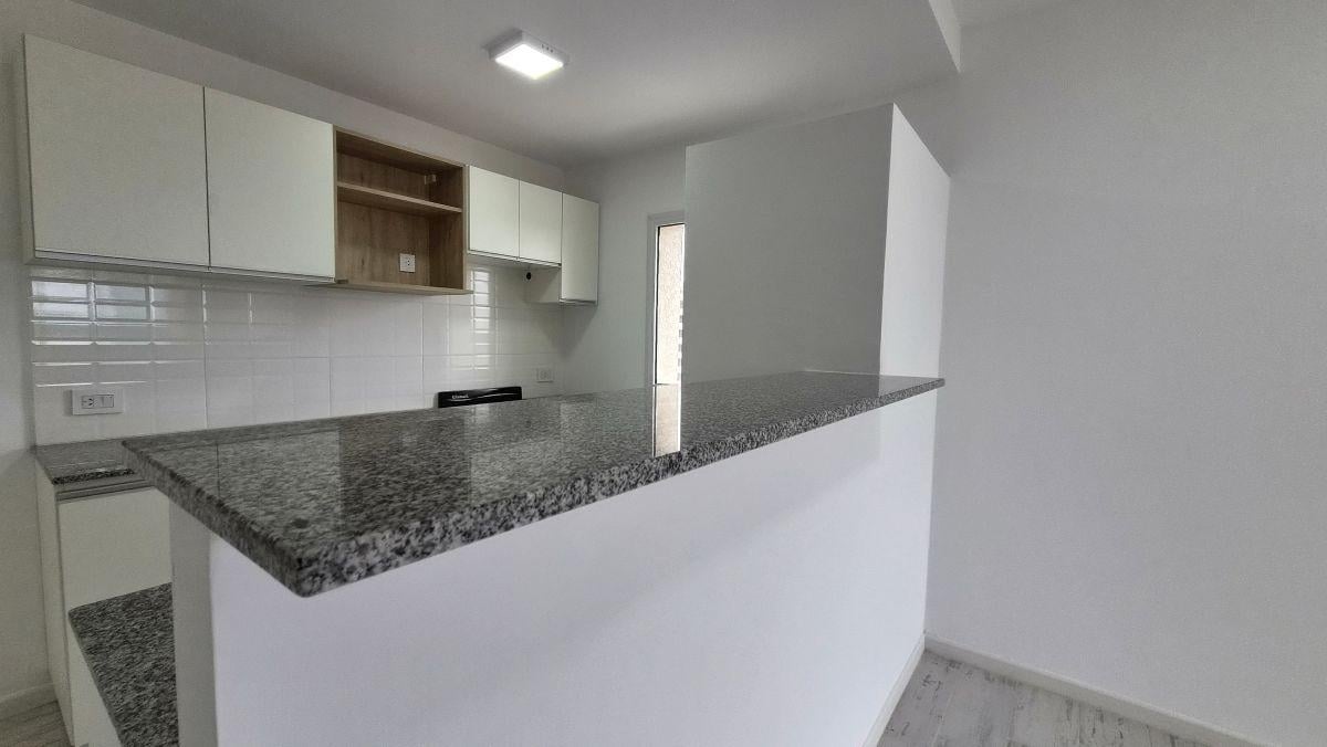 Foto de Departamento de 40 m² con 1 dormitorio en alquiler con balcon zona UCA, imagen 5