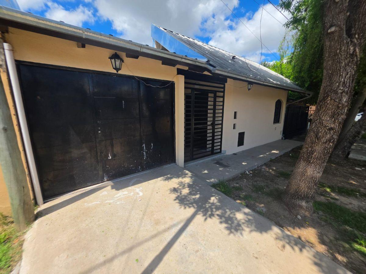 Foto de VENTA CASA 2 DORM G. BAIGORRIA C/ COCH, imagen 2