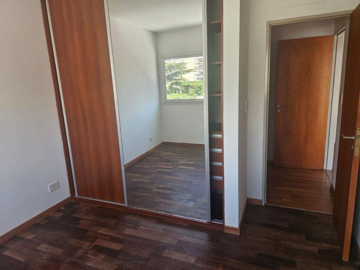 Foto de DEPARTAMENTO 1 DORMITORIO CON COCHERA, PILETA Y QUINCHO | PARAGUAY 1555, imagen 5