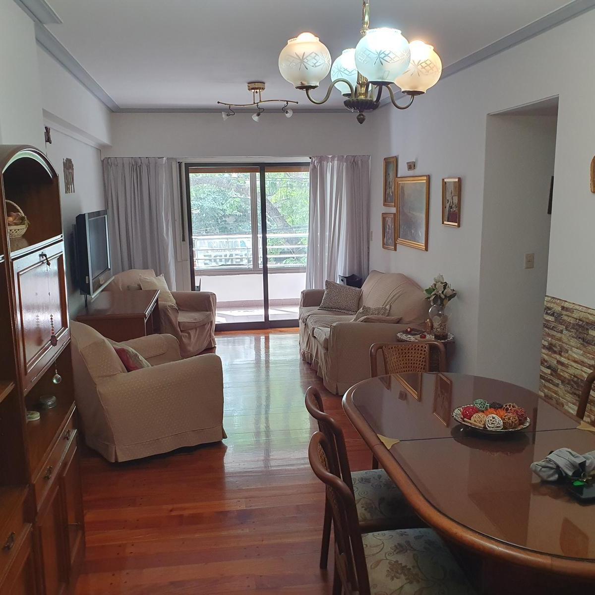 Venta Semipiso Balcón, Patio y Cochera - Caballito 2
