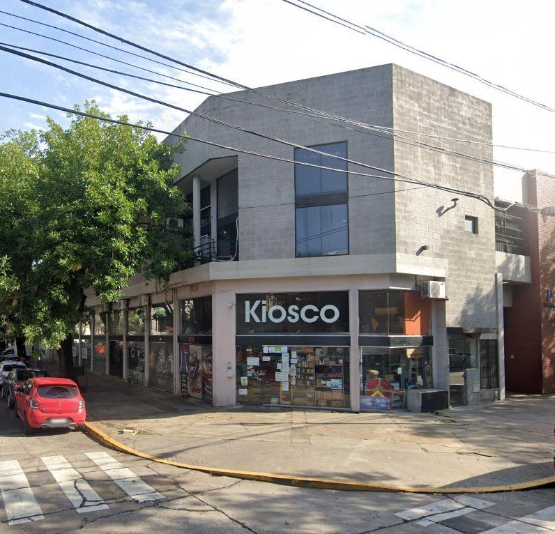 Local Comercial en Venta - Villa Ortuzar 2