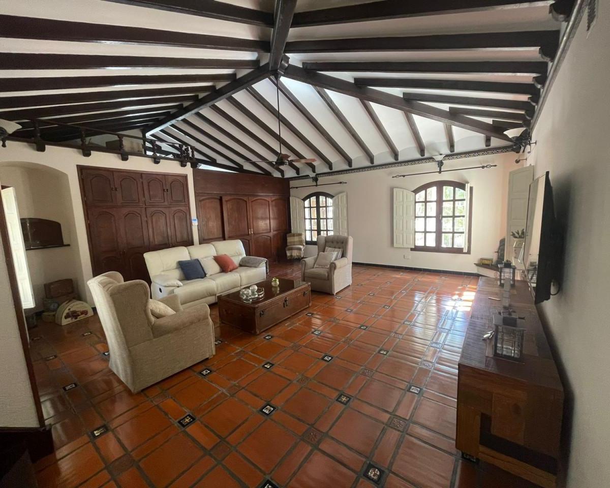 Foto de VENTA CASA QUINTA 5 DORM - EL CORTIJO POLVORINES, imagen 2