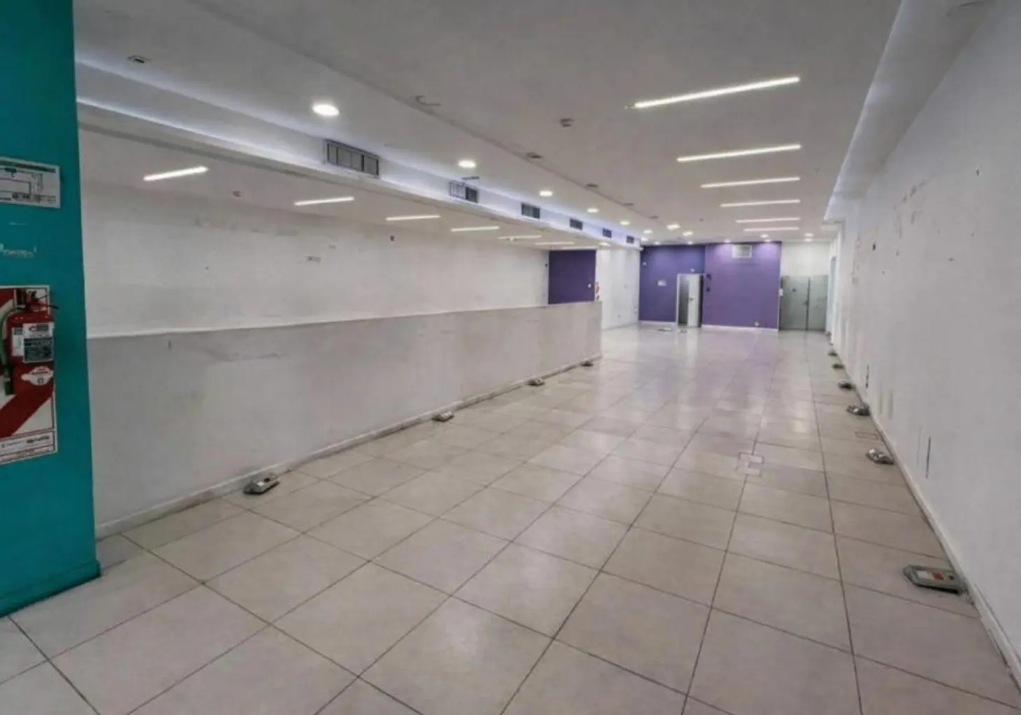 LOCAL COMERCIAL EN ALQUILER - AV. SANTA FE - BARRIO NORTE CABA 5