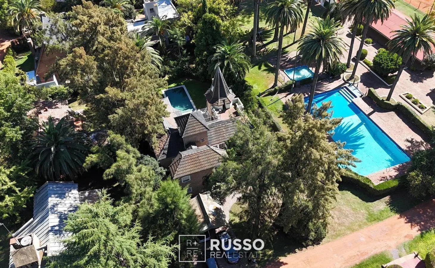 CASA EN VENTA 4 DORM - BARRIO RINCON DE MASCHWITZ 2