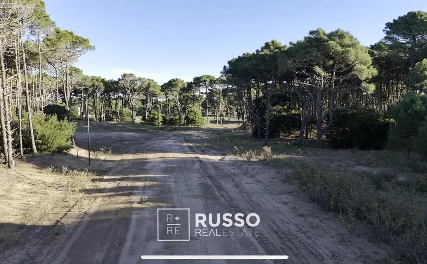 LOTE EN VENTA -  BOSQUES BARRIO TAMARISCO PINAMAR 3
