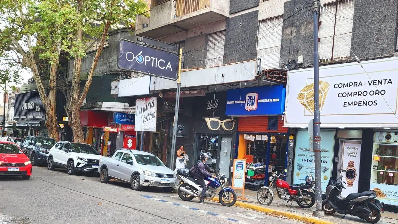 ALQUILER LOCAL COMERCIAL - FRENTE A ESTACION SAN MIGUEL 3
