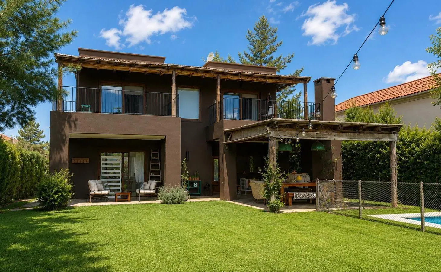 VENTA Y ALQUILER CASA 3 DORMITORIOS   DEPENDENCIA EN LOS SAUCES NORDELTA 4