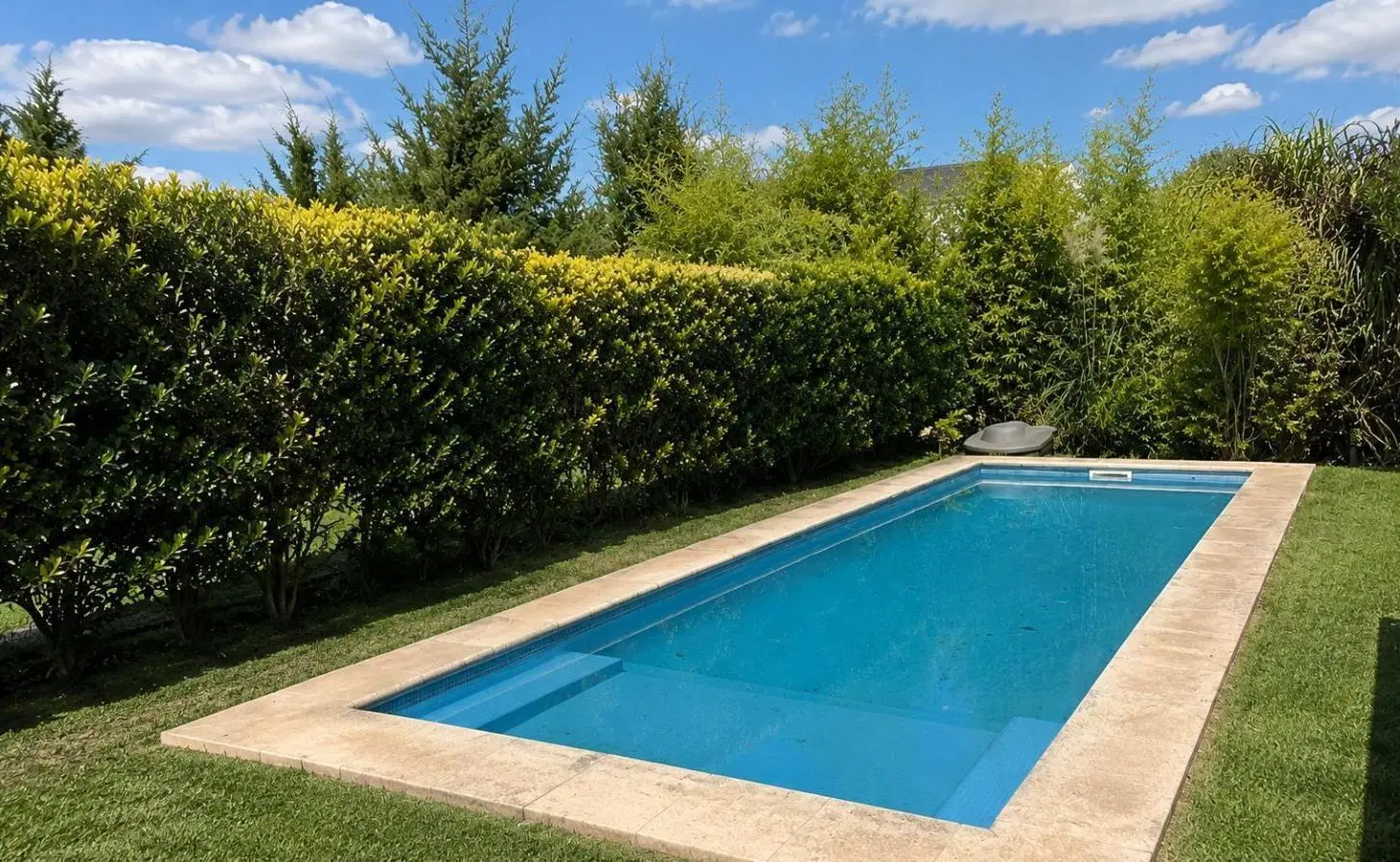 VENTA Y ALQUILER CASA 3 DORMITORIOS   DEPENDENCIA EN LOS SAUCES NORDELTA 2