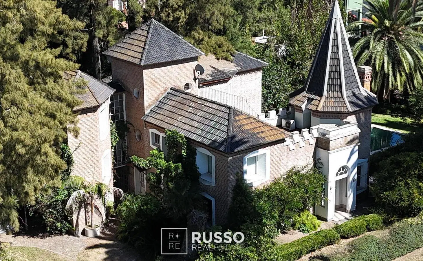 CASA EN VENTA 4 DORM - BARRIO RINCON DE MASCHWITZ 3