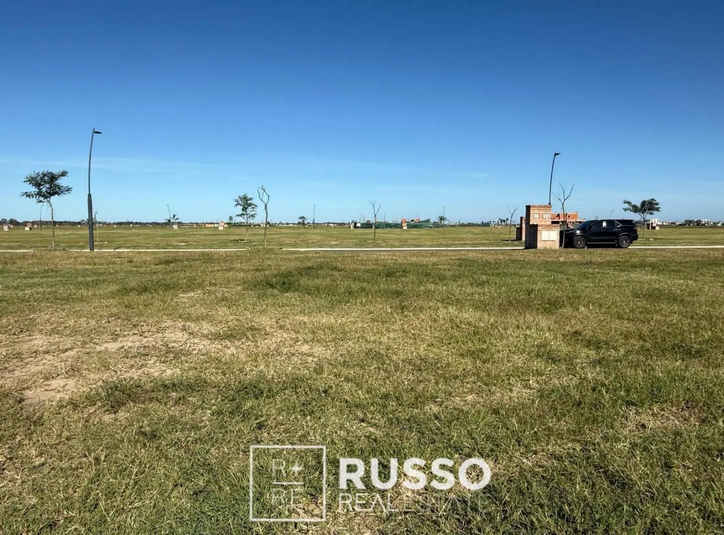 VENTA LOTE CENTRAL DE 696 M2  - BARRIO AMARRAS - PUERTOS DEL LAGO 4