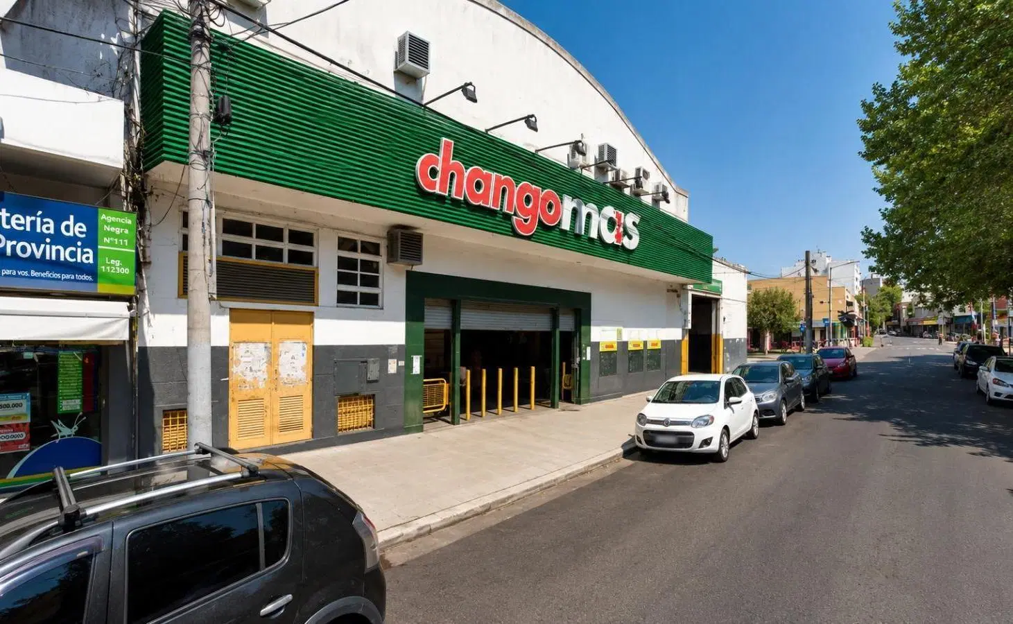 EXCELENTE LOCAL COMERCIAL EN ALQUILER - SAN MARTIN 2
