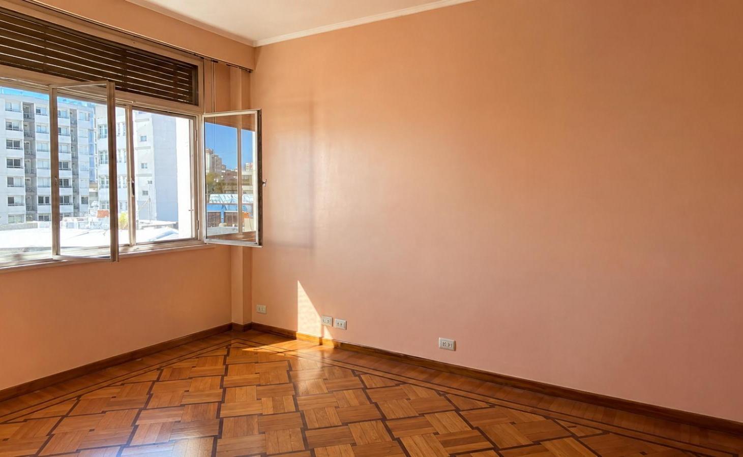 Foto de ALQUILER OFICINA COMERCIAL 202 m² - PEATONAL BELGRANO - GENERAL SAN, imagen 4