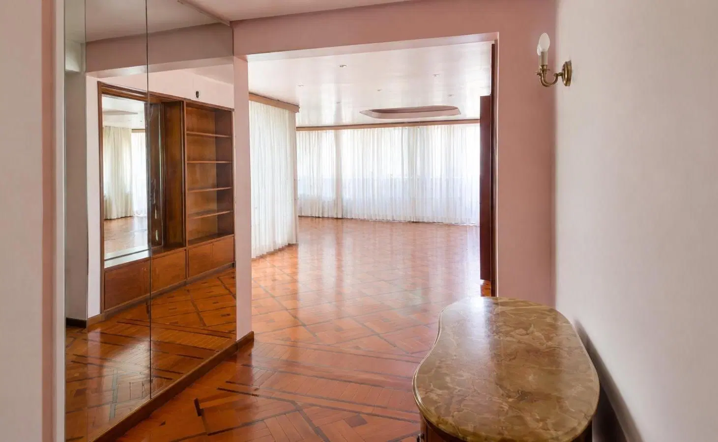 ALQUILER OFICINA COMERCIAL 202 m² - PEATONAL BELGRANO - GENERAL SAN MARTIN 2