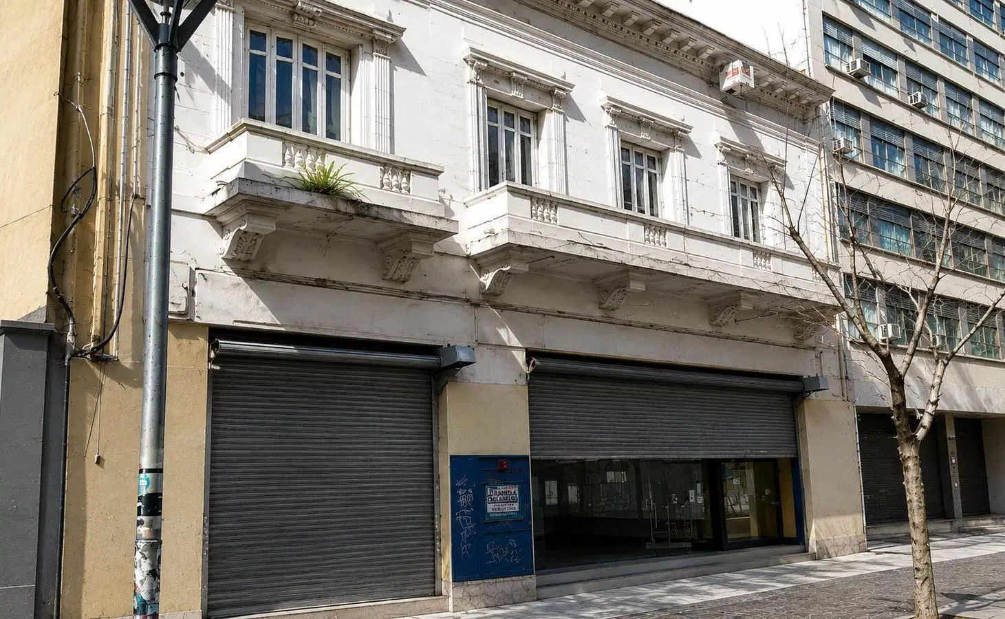 LOCAL COMERCIAL Y OFICINAS EN ALQUILER - MICROCENTRO SAN NICOLAS 2
