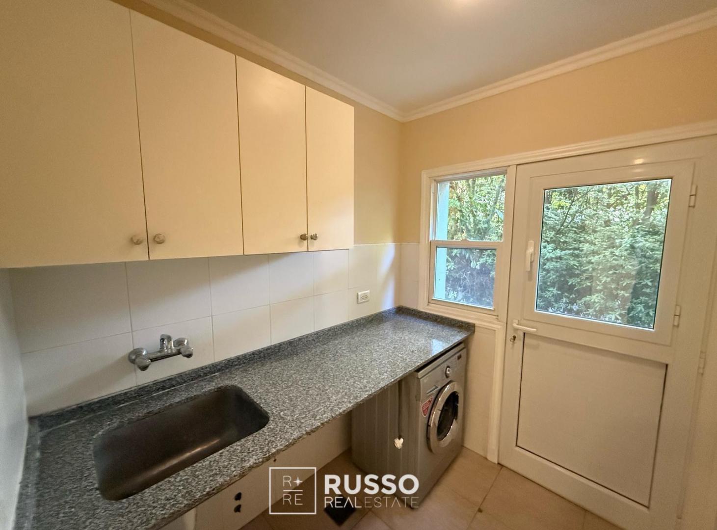 Foto de CASA 4 DORM MAS DEPENDENCIA EN VENTA - LOS CASTORES - NORDELTA, imagen 5