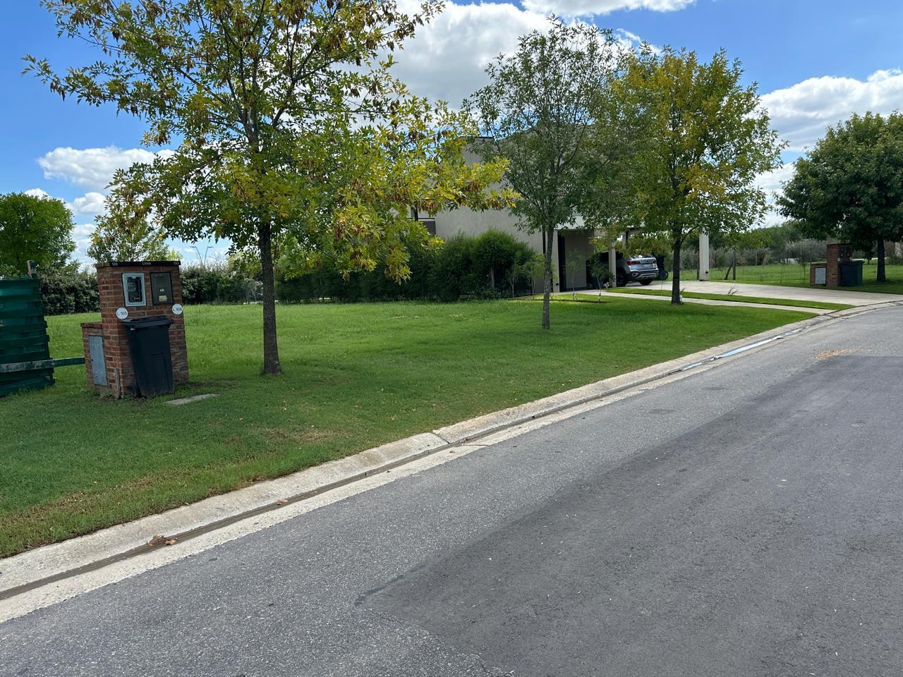 Foto de LOTE EN VENTA FINANCIADO - ARAUCARIAS PUERTOS DEL LAGO, imagen 4