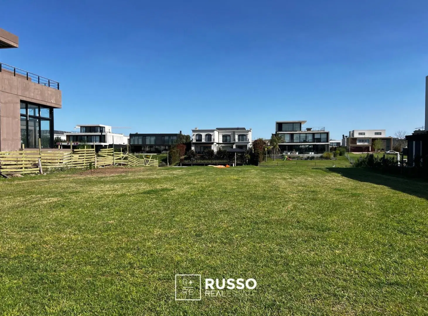 LOTE EN VENTA CON SALIDA AL RIO - EL YACHT - NORDELTA 3