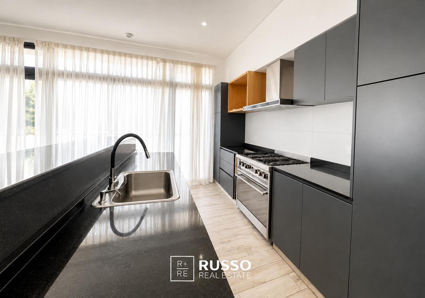 Foto de CASA EN VENTA A LA LAGUNA | BARRIO ISLAS EL CANTÓN | ESCOBAR, imagen 5