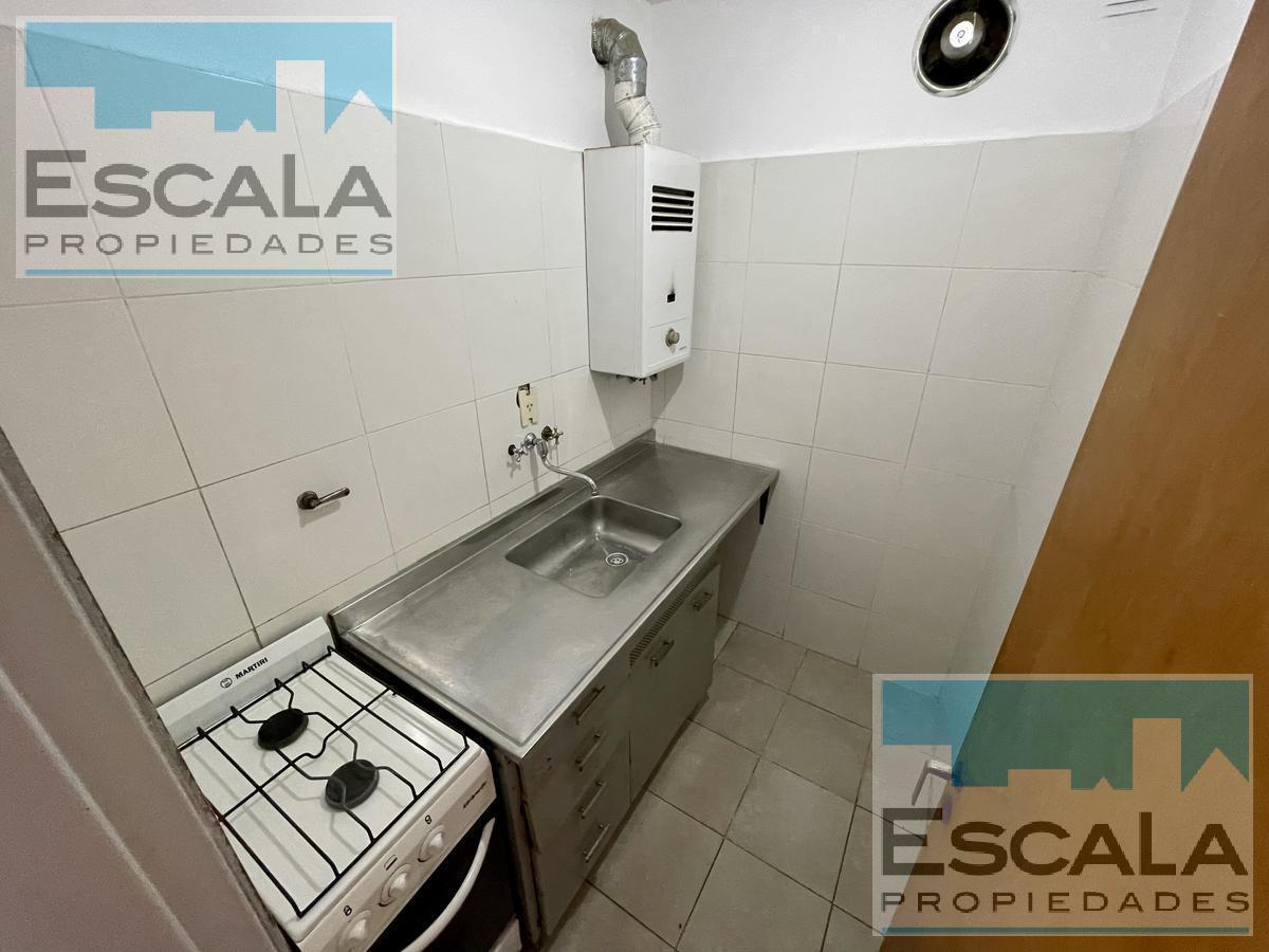 Foto de DEPARTAMENTO MONOAMBIENTE AMPLIO EN VENTA ECHESORTU, imagen 5