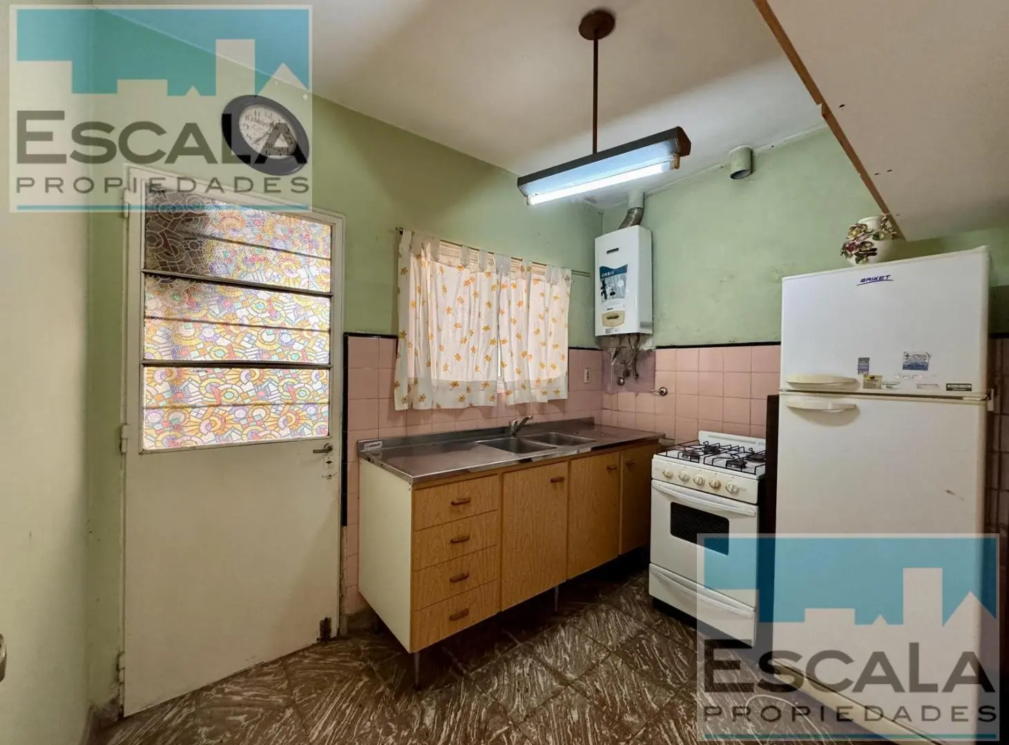 CASA INTERNA UN DORMITORIO CON PATIO 5