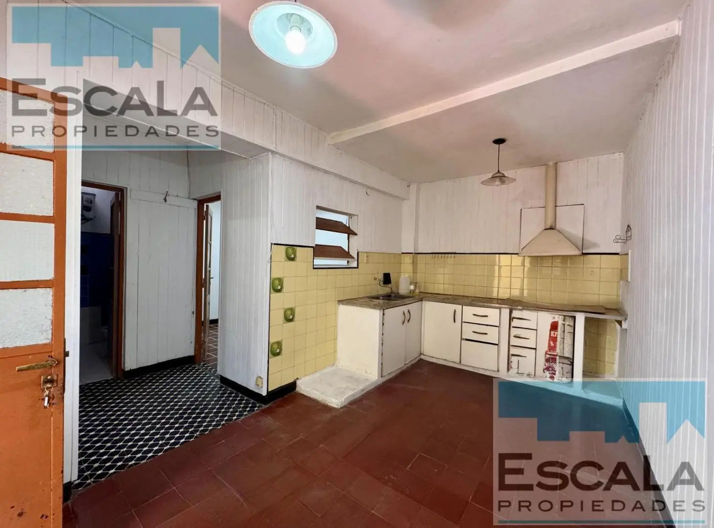 CASA INTERNA DE PASILLO UNICA DE DOS DORM CON PATIO Y TERRAZA 3