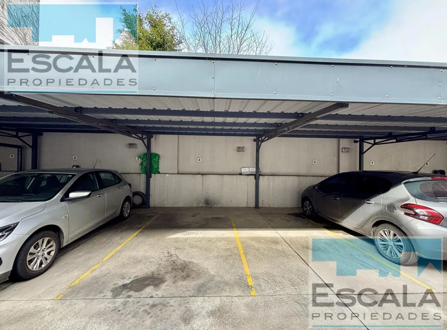 COCHERA EN ALQUILER BARRIO ALBERDI 3