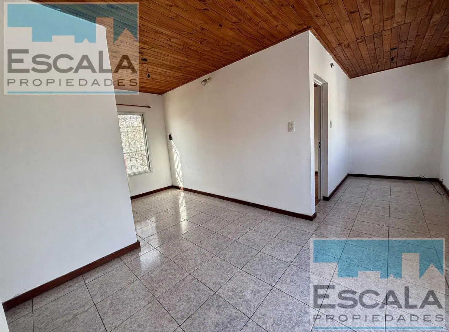 CASA EN PLANTA ALTA DE UN DORMITORIO CON TERRAZA 3