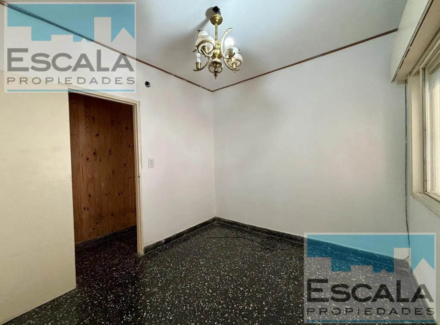 CASA INTERNA UNICA 2 DORM CON PATIO 8