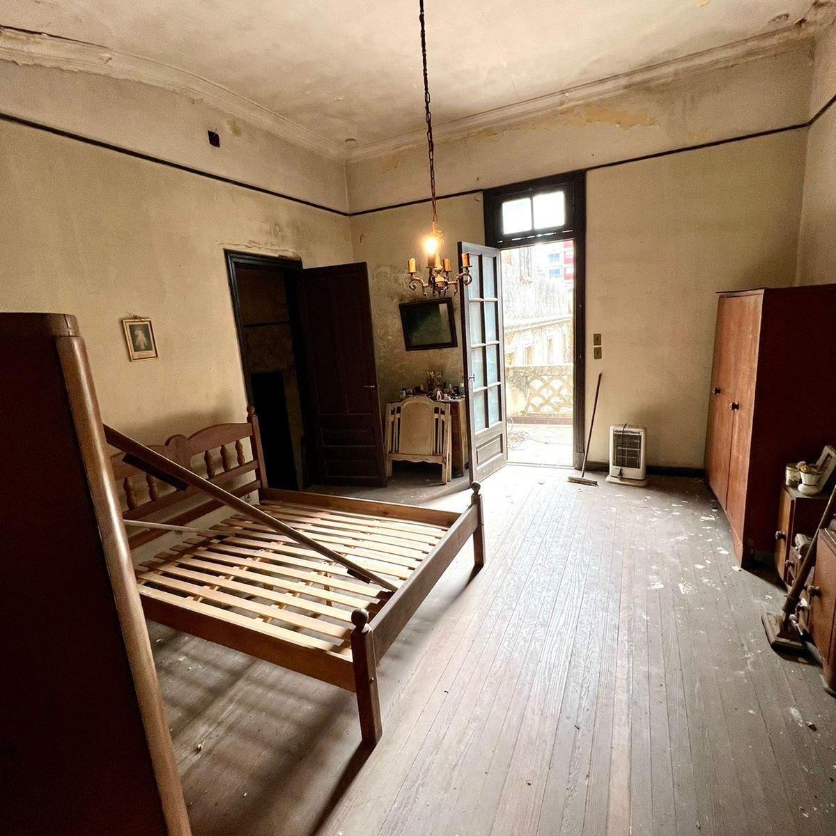 Increíble Casona a Reciclar del Año 1925 - Rioja 3132 3