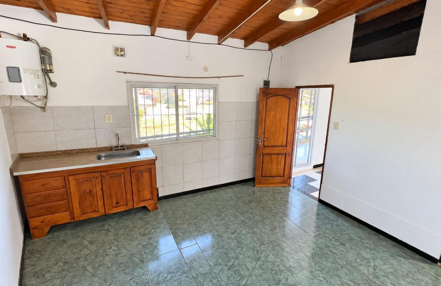 Foto de DEPARTAMENTO 2 AMBIENTES EN ALQUILER - LOMAS DE ZAMORA, imagen 1