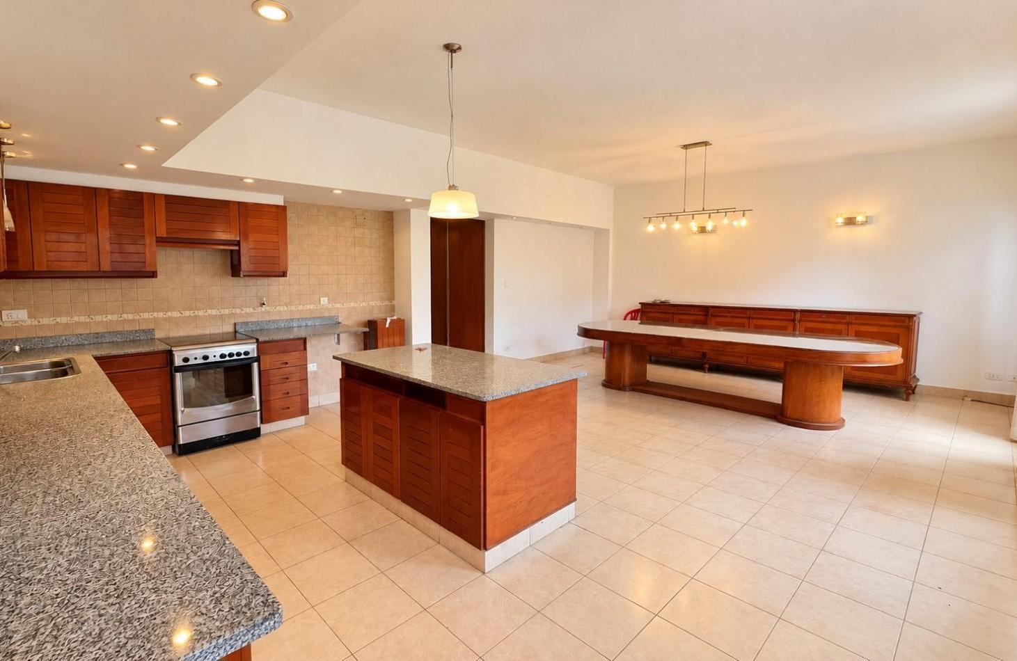 Foto de ¡AMPLIO PH DE 4 AMBIENTES CON JARDIN, SUITE Y ESPACIO VERDE EN REMEDIOS, imagen 5
