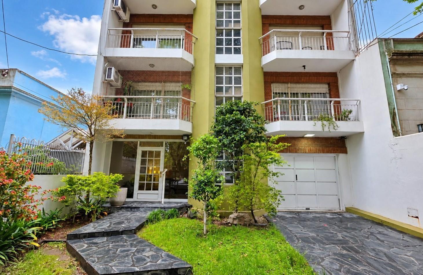 Foto de ¡ALQUILER DE DEPARTAMENTO 2 AMBIENTES CON BALCON AL FRENTE, A SOLO 1, imagen 1