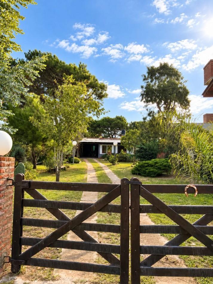 Foto de NUEVA ATLANTIS - A SOLO 3 CUADRAS DEL MAR, UN REFUGIO RODEADO DE, imagen 2