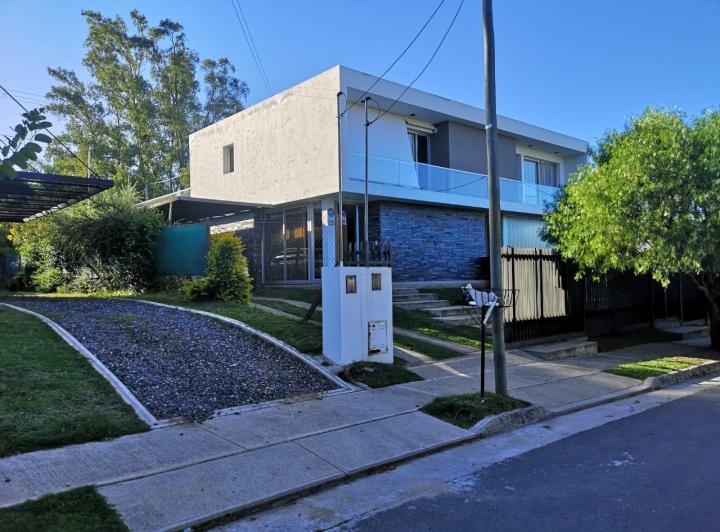 ALQUILER 3 DORM SEGUR B° LOS CAROLINOS 1